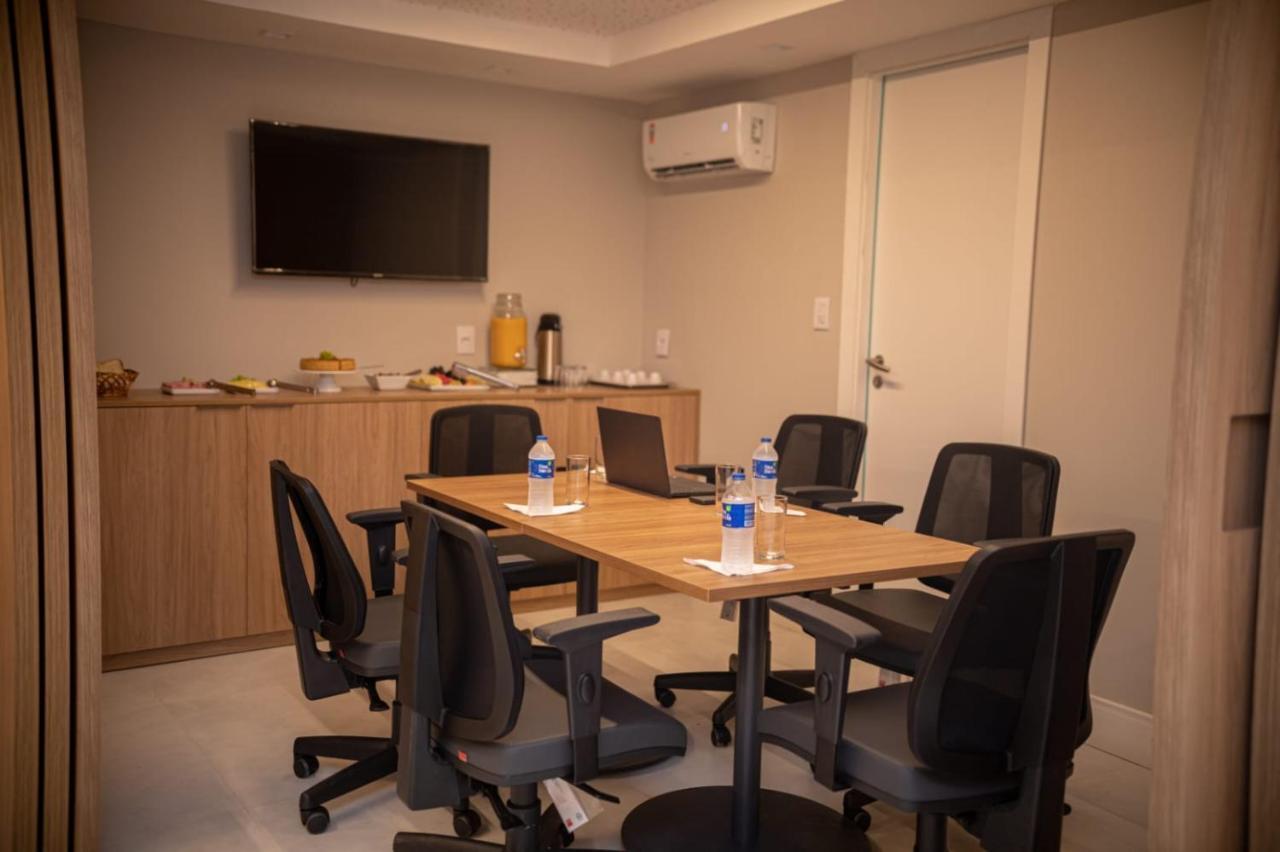 Aero Hotel Salvador Aeroporto Лауро де Фрейтас Екстериор снимка